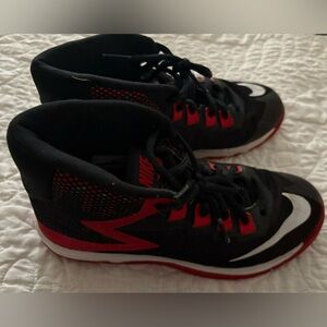 Nike boys size 2.5 basketball sneakers